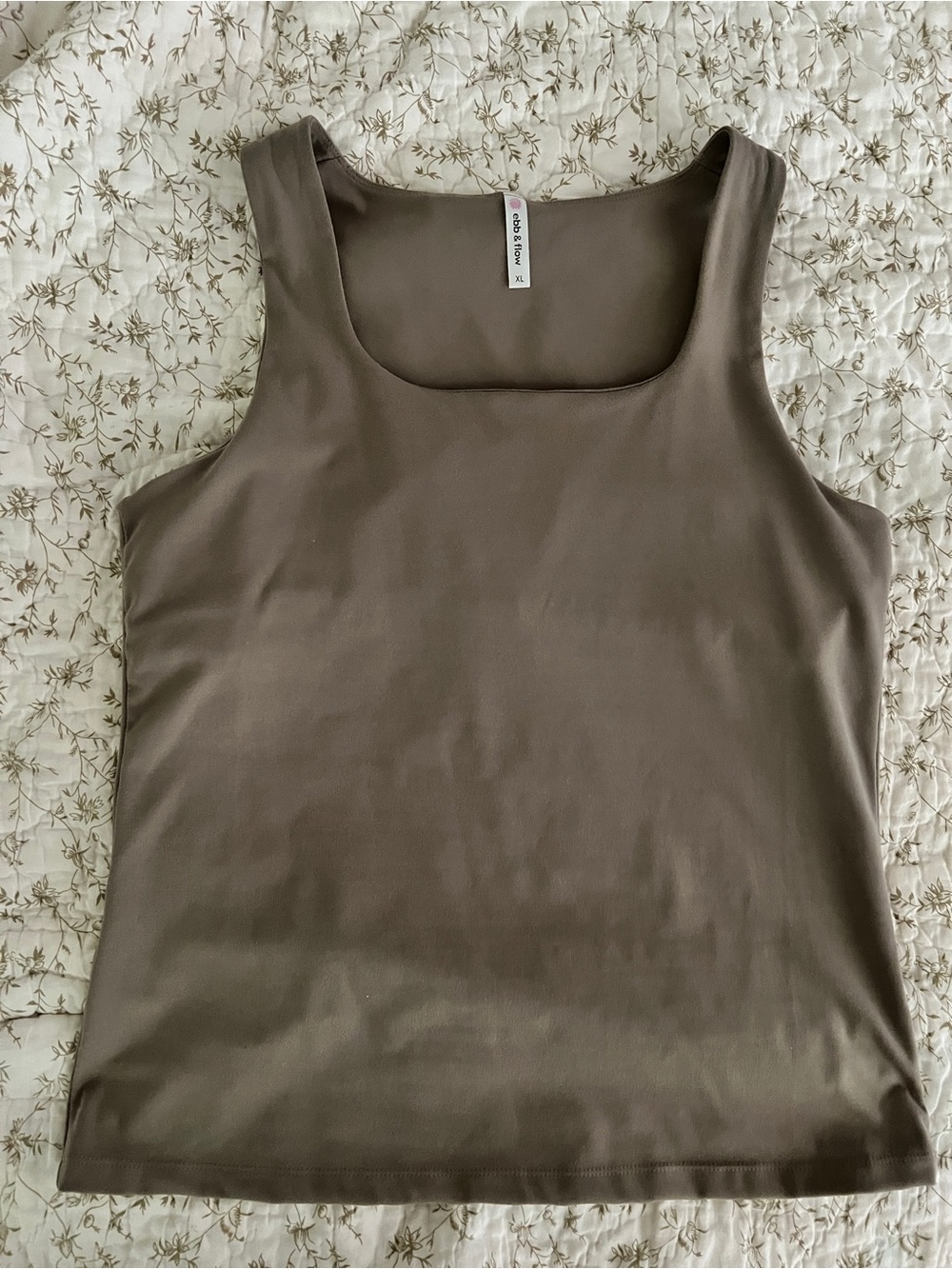 Ebb & Flow Taupe Square-Neck Tank Top Sz XL